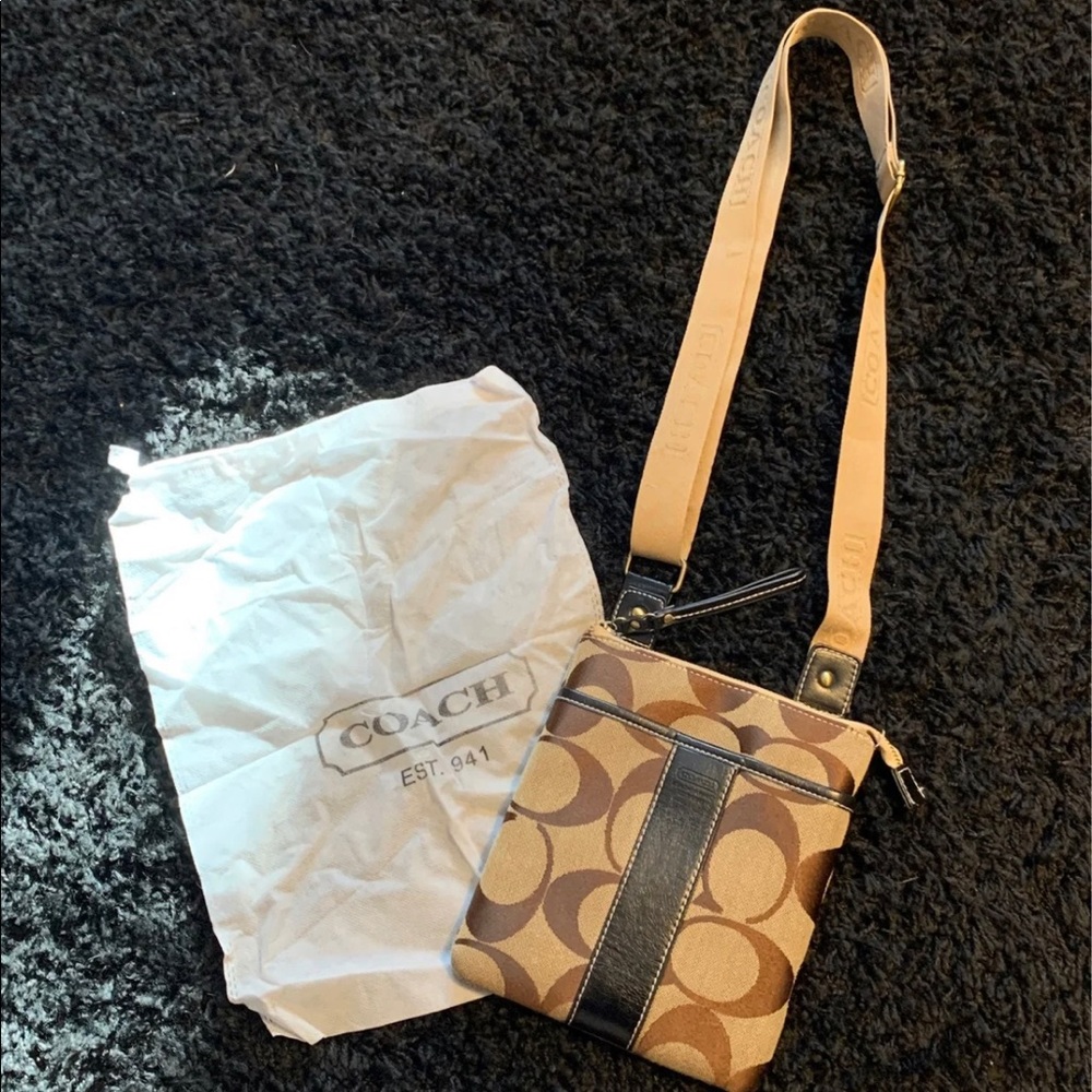 Coach cross body bag, excellent condition